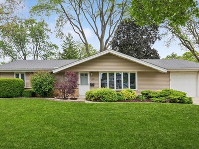 1332 W Weathersfield Way, Schaumburg, IL, 60193