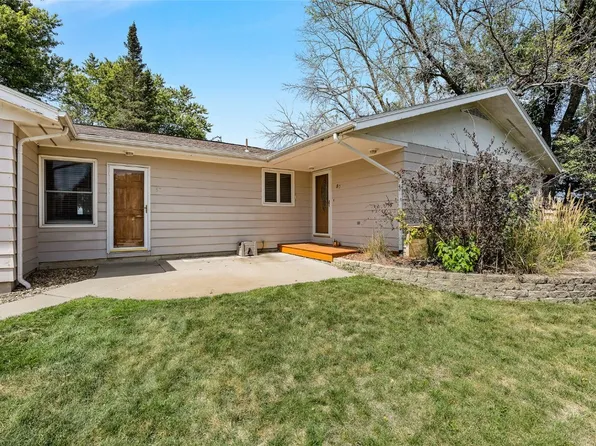 57 Essex Ave SW, Swisher, IA 52338
