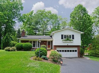 7879 Symphony Ln, Cincinnati, OH 45242