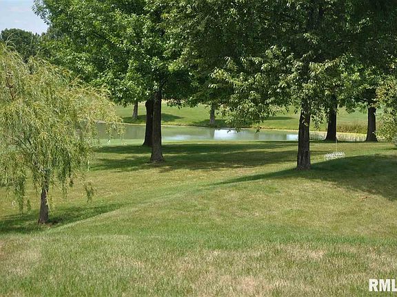 3rd image of 7325 N Villa Lake Dr