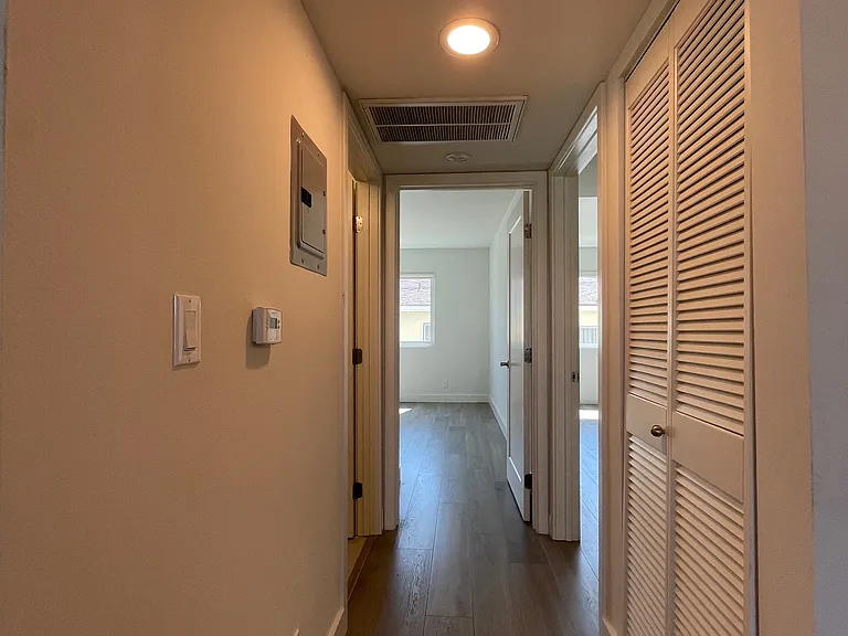 4574 Finley Ave #4 — Photo 9