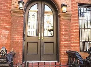 584 Vanderbilt Ave APT 4, Brooklyn, NY 11238