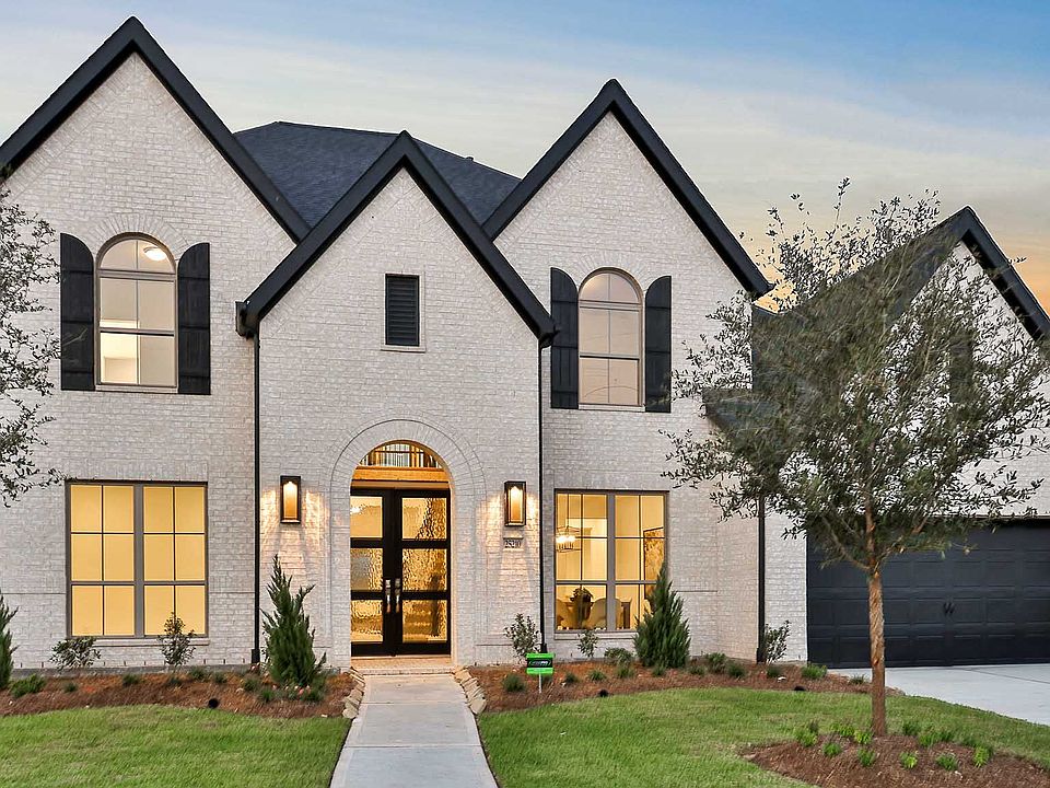1st image of 25210 Drumin Dr