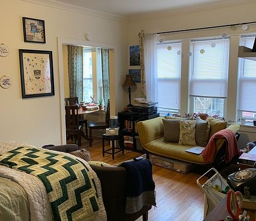 5th image of 6439 N Newgard Ave APT 1B