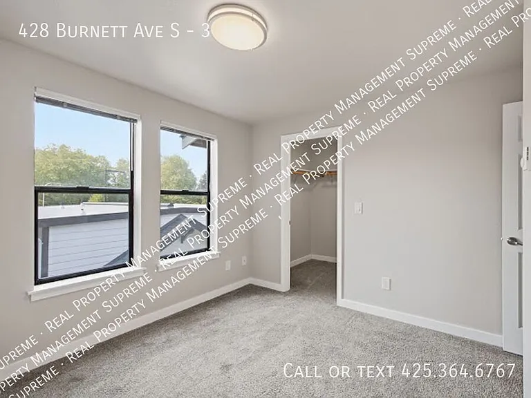 428 Burnett Ave S #3 — Photo 10