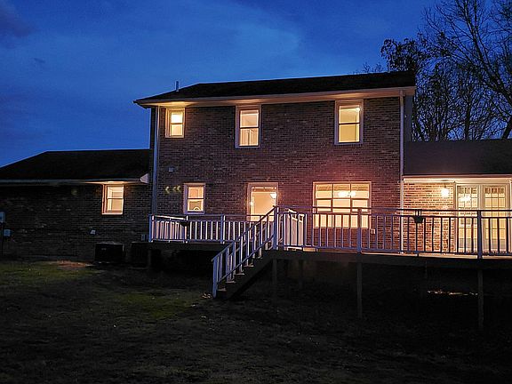 4th image of 5689 Tanglewood Dr