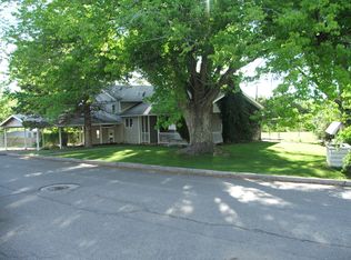 313 S Mesa Verde Ave, Aztec, NM 87410