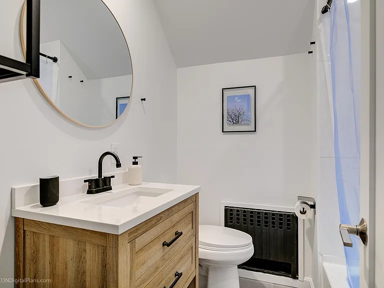 19 Congdon Ave — Photo 18