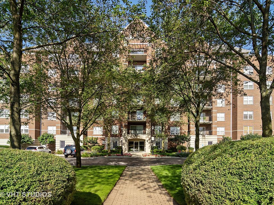 1st image of 470 W Mahogany Ct Unit 306