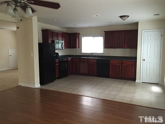 5th image of 232 Trayesan Dr