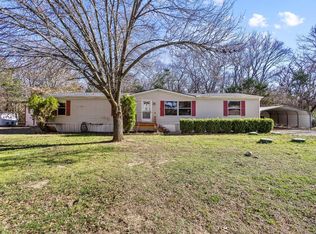 341 Pecan Place Ln, Pottsboro, TX 75076