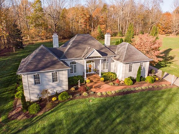 2nd image of 100 Brookstone Dr #19