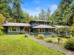 16275 Candy Loop NE, Poulsbo, WA 98370
