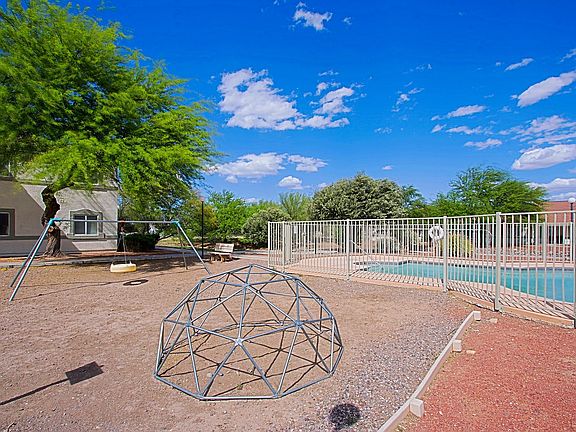 Madrean Vista Apartments, Thatcher, Arizona