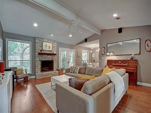 3rd image of 4611 Whispering Valley Dr