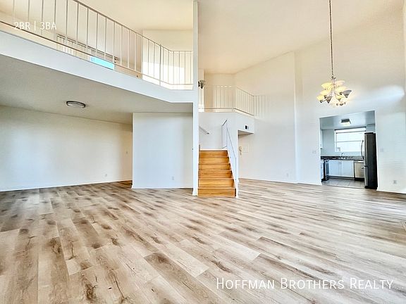 3rd image of 11935 Goshen Ave #301