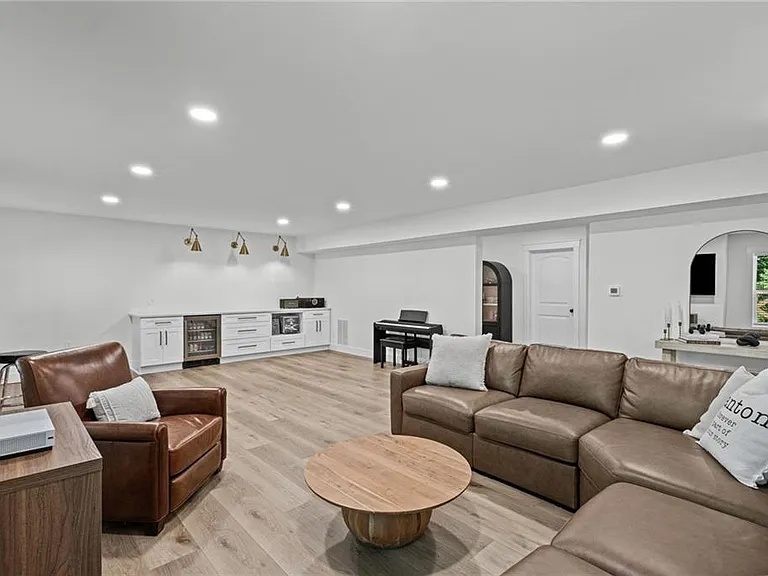 149 Treeline Trl — Photo 19