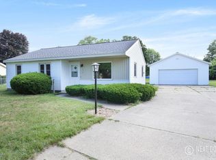 5300 Claudia Ave SE, Kentwood, MI 49548