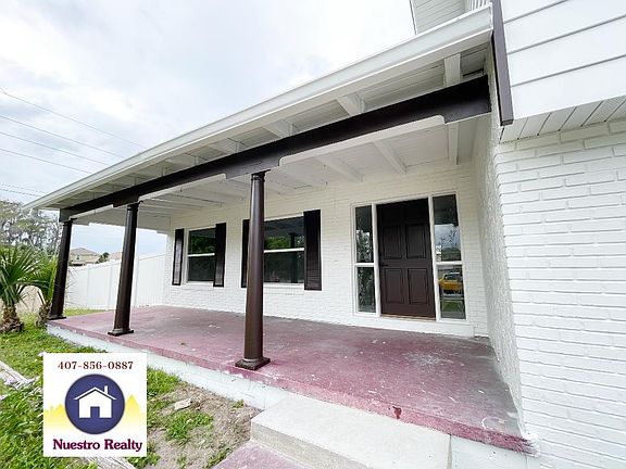 3rd image of 1919 Paradise Dr