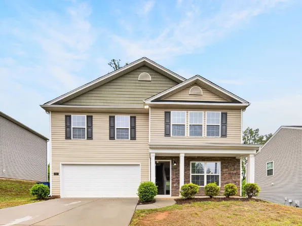 2037 Longshadow St, Rural Hall, NC 27045
