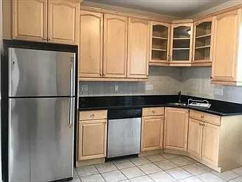 235 Freeman St #6 — Photo 3