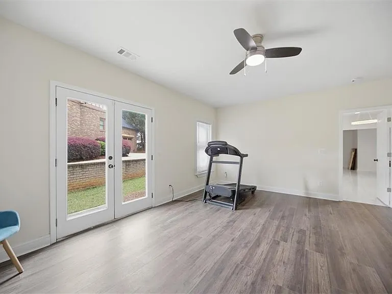 5869 Chickasaw Ln — Photo 41