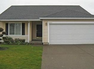 2324 SW Taylor Dr, McMinnville, OR 97128