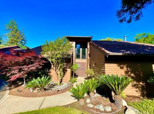 2127 W Barstow Ave, Fresno, CA