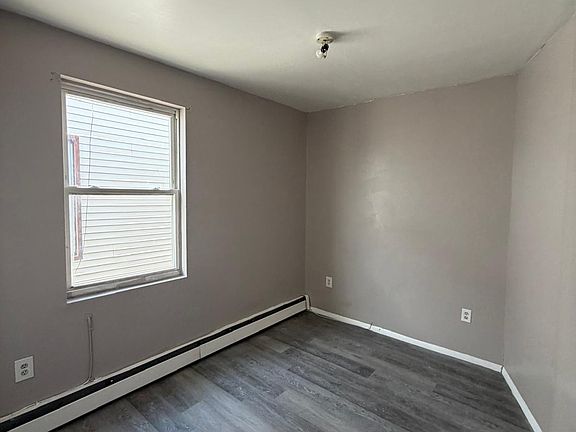 3rd image of 216 Trumbull St #5