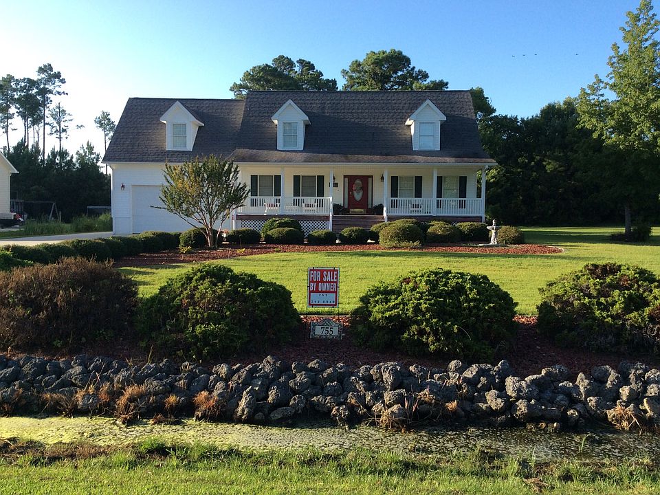 1st image of 755 Comet Dr
