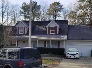 9 Carriage House Ln, Egg Harbor Township, NJ 08234