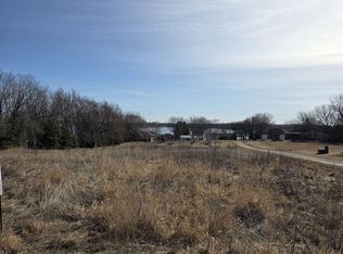 Stoney Point Rd, Madison, SD 57042