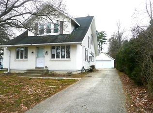 215 Media Line Rd, Broomall, PA 19008