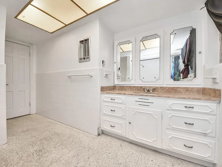 5001 Glenhaven Dr — Photo 27