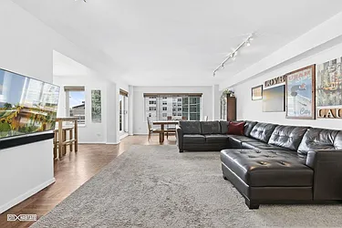 Sold by Citi Habitats