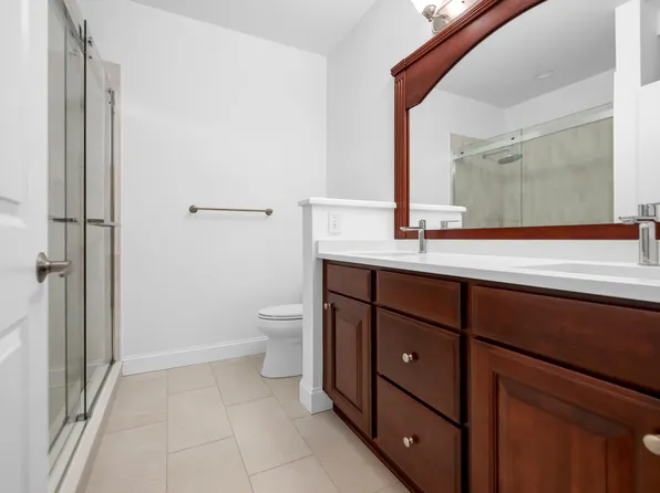 22 Avenue At Port Imperial image 15 of 31