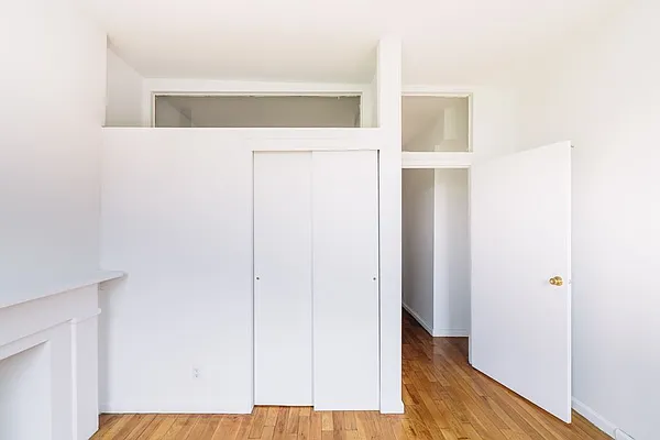 Rented by Sky Management | media 33