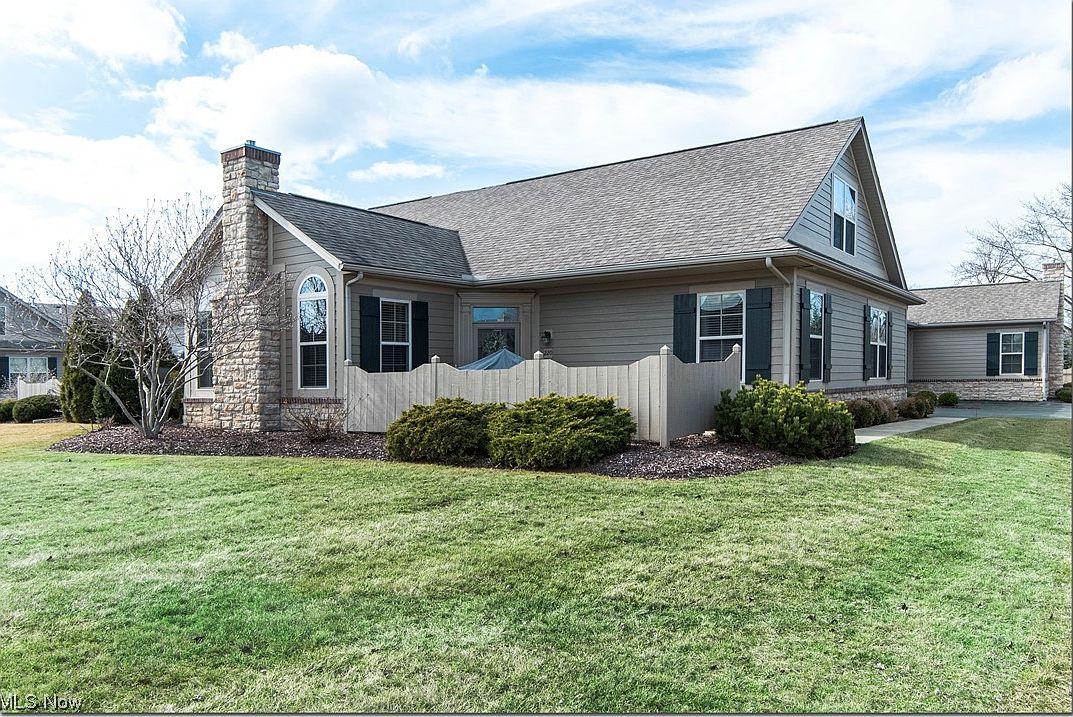 220 Quarry Lakes Dr, Amherst, OH 44001 Zillow
