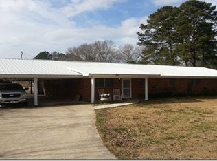 5025 Oak Lane Rd, Pineville, LA 71360