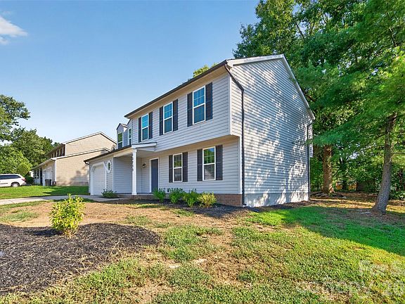 5th image of 10730 Downpatrick Pl