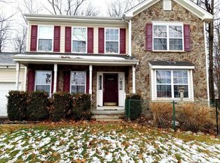1148 Lancaster Dr, Bushkill, PA 18324