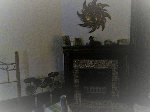 3rd image of 122 Broadway #1