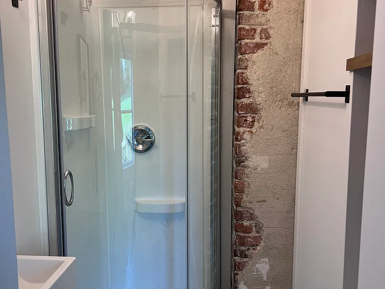 673 N Main St — Photo 6