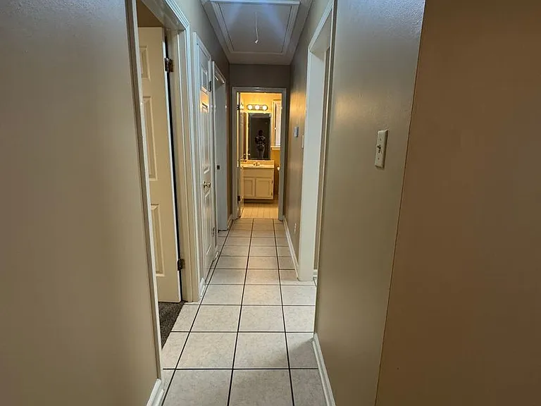 7822 Guthrie Ln — Photo 11