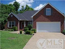 3rd image of 2836 Vicwood Dr