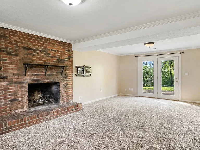 12506 Live Oak Dr — Photo 21