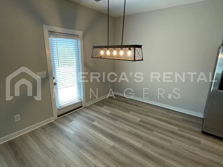 286 Shiloh Creek Dr — Photo 13