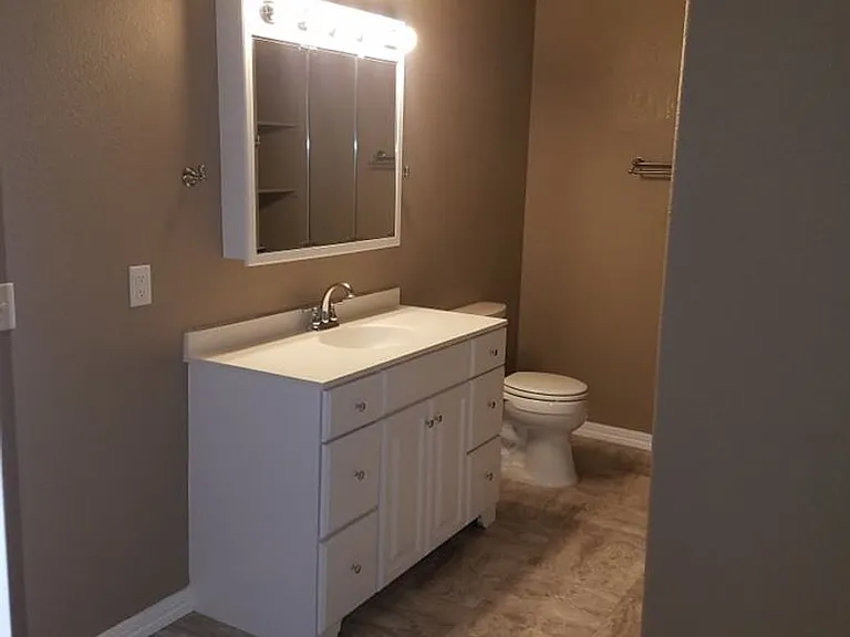 6508 Wellington Dr — Photo 14
