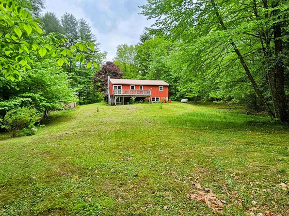 38 Blueberry Circle, Newfane, VT 05345