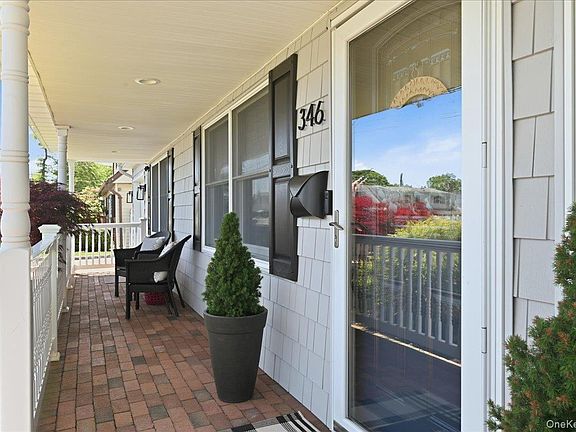 4th image of 346 Seaford Avenue